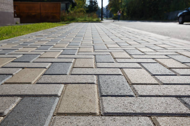 Best Residential Driveway Paver Services  in Byrnes Mill, MO